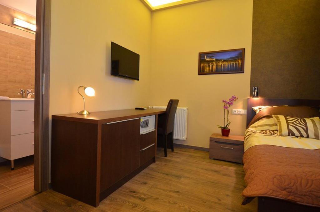 Fig Tree House Apartment Budapest Luaran gambar